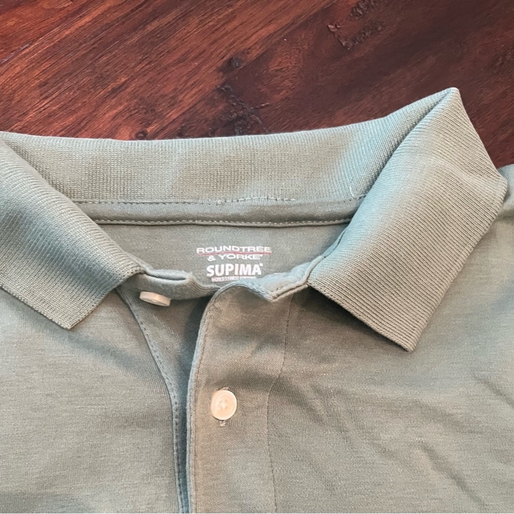 Roundtree and Yorke 100% Supima cotton polo Sizes L